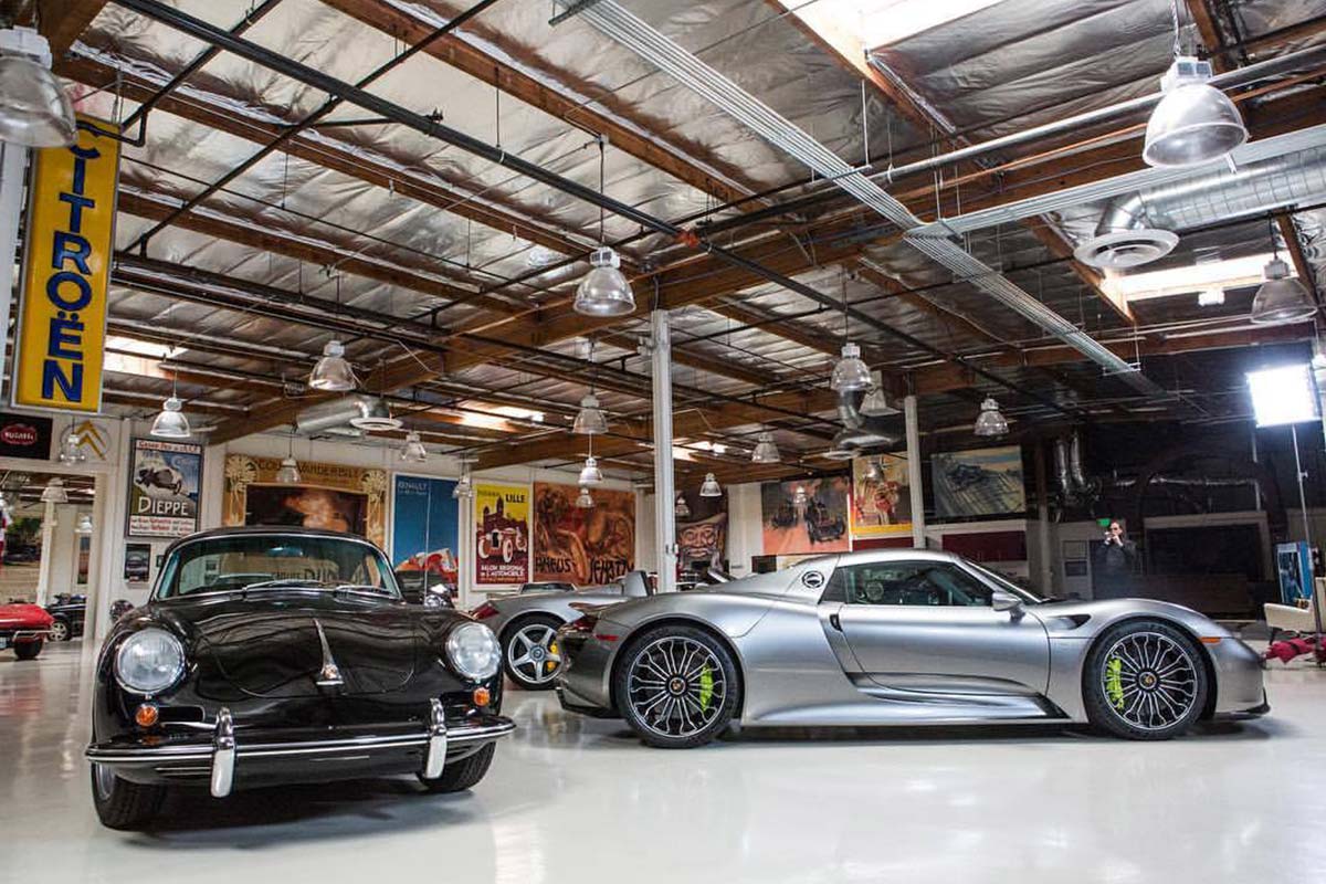 Jay Leno S Big Dog Garage Burbank Ca Jay Leno S Big Dog Garage Burbank Ca